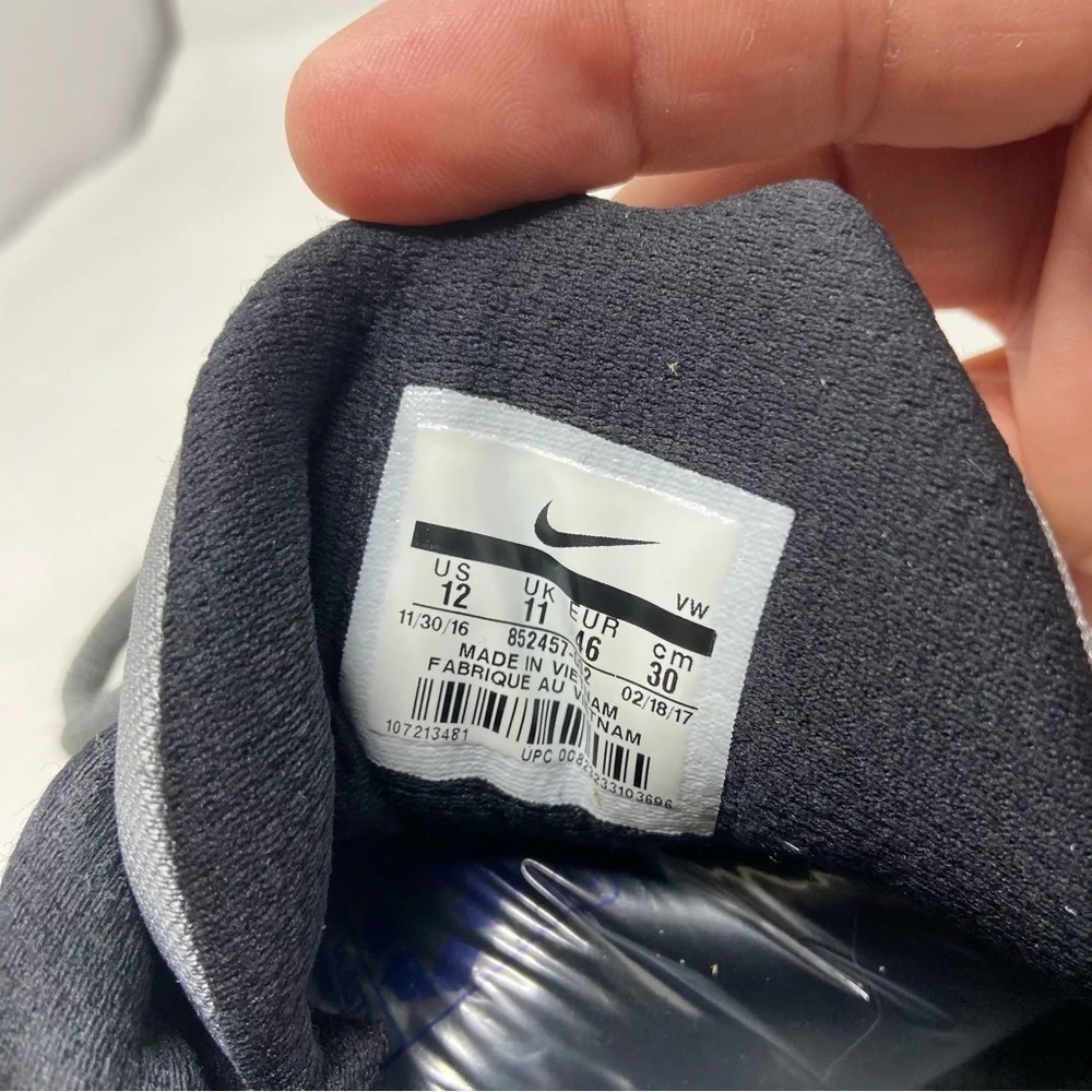 Nike Air Max | Infuriate Gray/White | Low Top | Shoe 852457-002 | Men's Size 12
